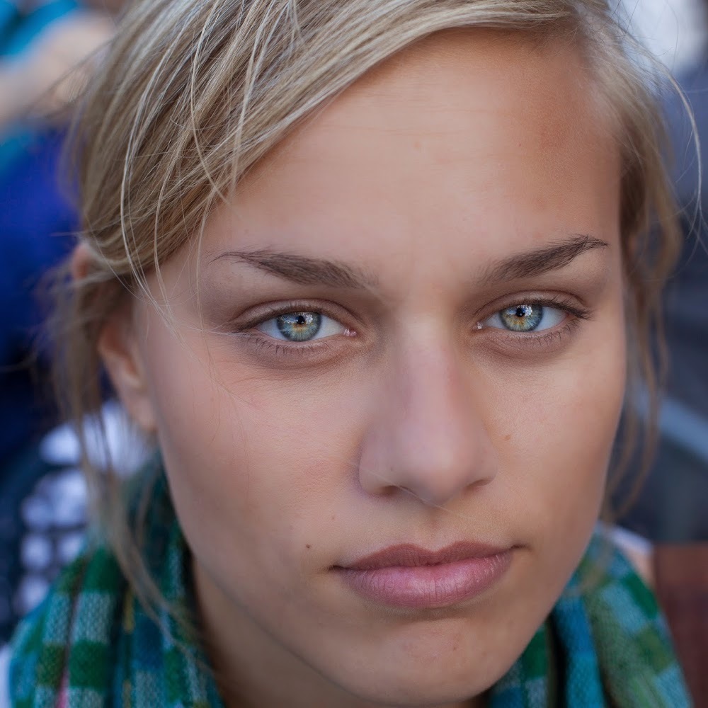 Meet your Posher, Emily